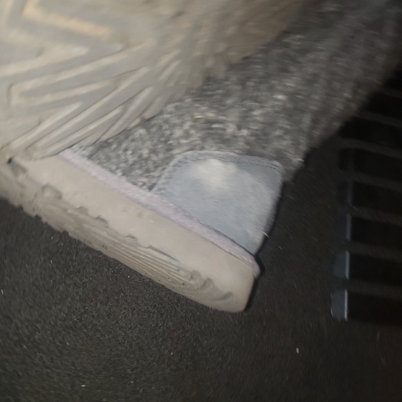 UGG Lattice Cardy Boots 3066-Charcoal, Size 6 - Picture 8 of 10